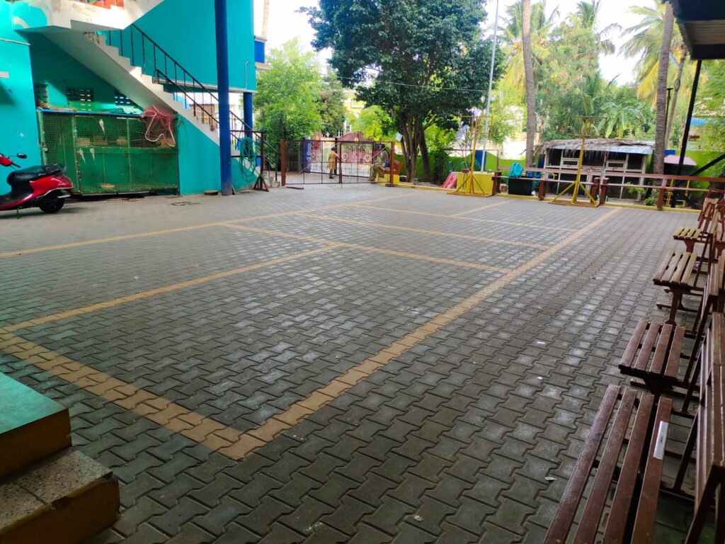 playground side view